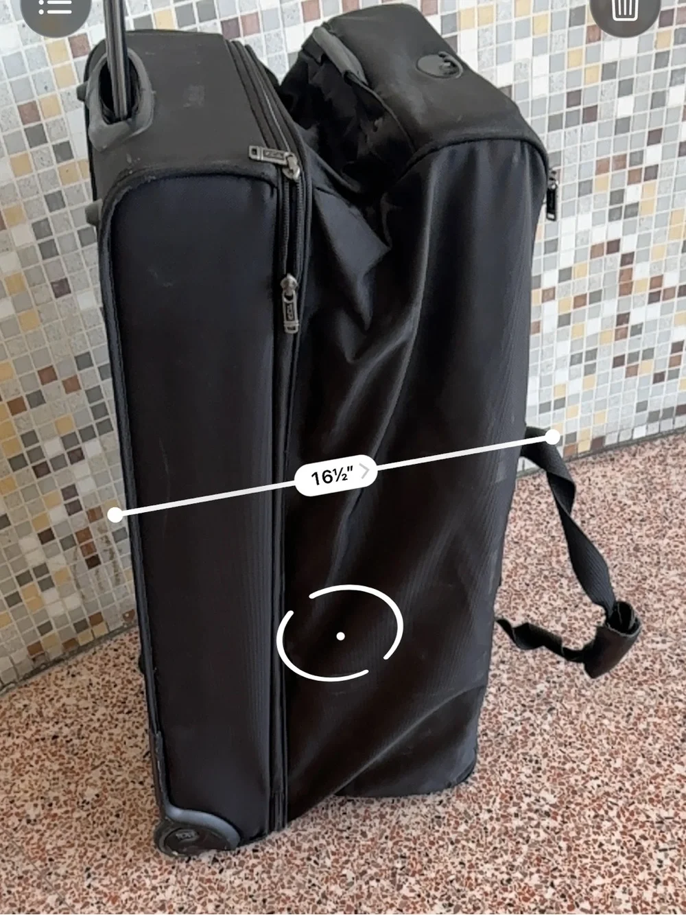 TUMI Alpha Large Split 2-Wheeled Duffel bag Rolling Suitcase Check-On